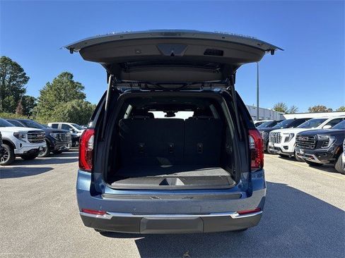 New 2026 GMC Yukon Elevation image 24