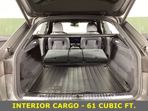 Used 2020 Audi Q8 Premium w/ Black Optic Package image 24