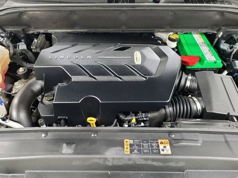 Used 2018 Lincoln MKX Reserve w/ Lincoln MKX Climate Package image 30