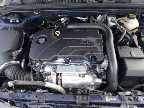 Used 2018 Chevrolet Malibu LS image 11