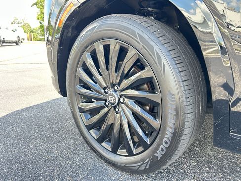 Used 2025 Hyundai Palisade Calligraphy AWD/4WD image 18