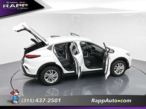 Used 2024 Buick Envista Preferred FWD image 29