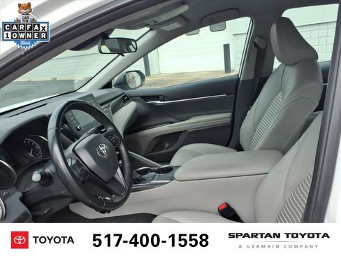 Used 2023 Toyota Camry SE image 12