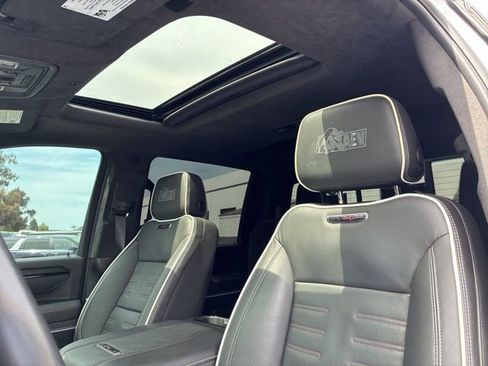 Used 2025 GMC Sierra 2500 AT4X w/ AT4X AEV Edition image 12