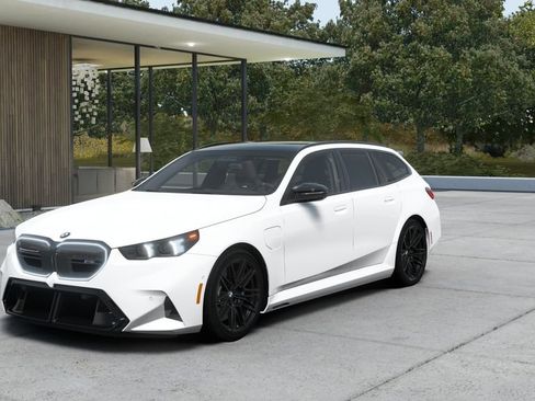 New 2027 BMW M5 Touring AWD/4WD image 28