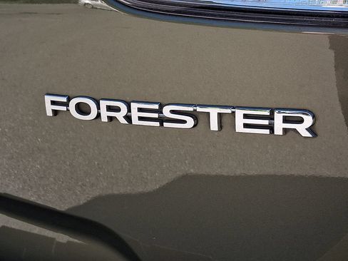 Used 2019 Subaru Forester Limited AWD/4WD image 31
