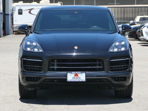 Used 2023 Porsche Cayenne Coupe AWD/4WD image 6