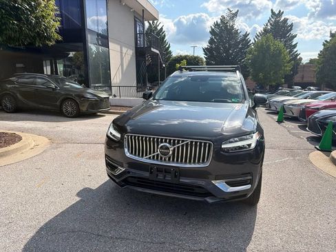 Used 2022 Volvo XC90 T8 Inscription w/ Advanced Package AWD/4WD image 3