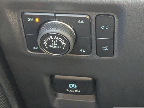 New 2025 Ford Expedition Tremor image 27