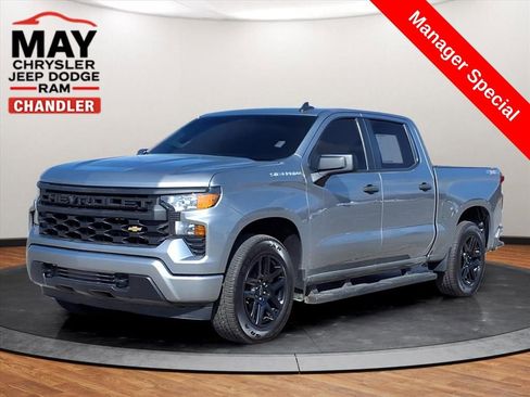 Used 2023 Chevrolet Silverado 1500 Custom AWD/4WD image 1