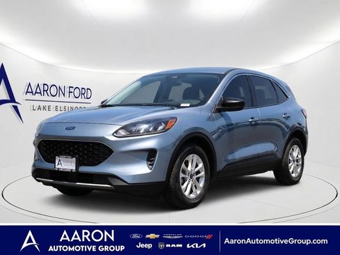 Used 2022 Ford Escape SE w/ Convenience Package FWD image 1