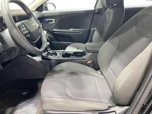 New 2026 Kia K4 LXS image 13