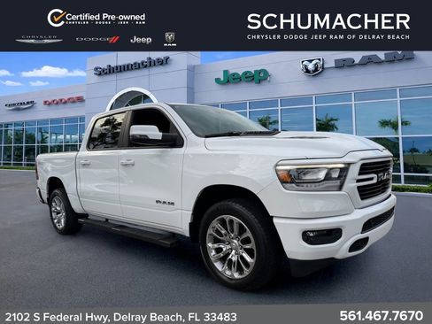 Used 2023 RAM 1500 Laramie AWD/4WD image 1