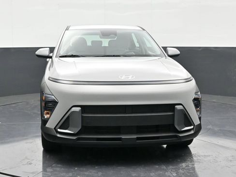 Used 2026 Hyundai Kona SE FWD image 8