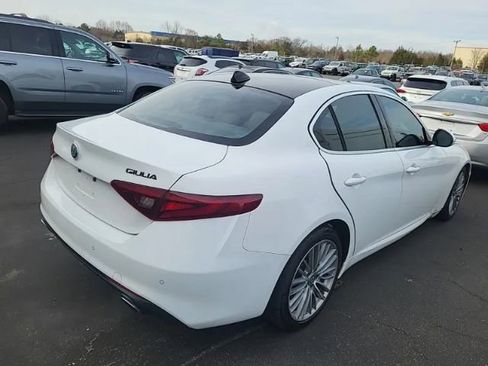Used 2019 Alfa Romeo Giulia Ti w/ Quick Order Package 22Z Lusso image 3