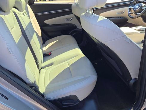 Used 2024 Hyundai Tucson Limited FWD image 11