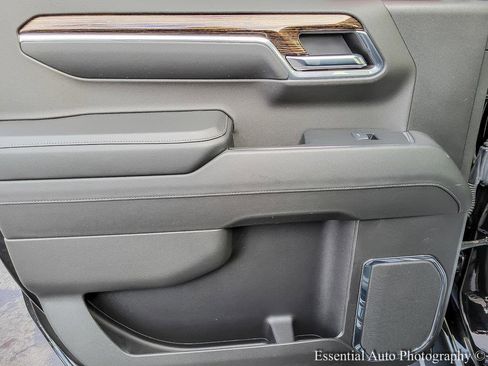 Used 2024 GMC Sierra 1500 Elevation w/ X31 Off-Road Package image 19