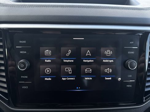 Used 2023 Volkswagen Atlas SE w/ Panoramic Sunroof Package image 14