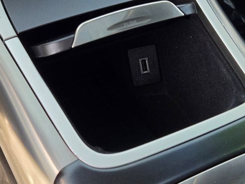Used 2020 Lincoln Nautilus Reserve AWD/4WD image 28