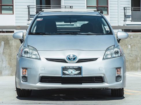 Used 2011 Toyota Prius Five image 5