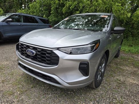 Used 2023 Ford Escape ST-Line w/ Equipment Group 301A FWD image 2