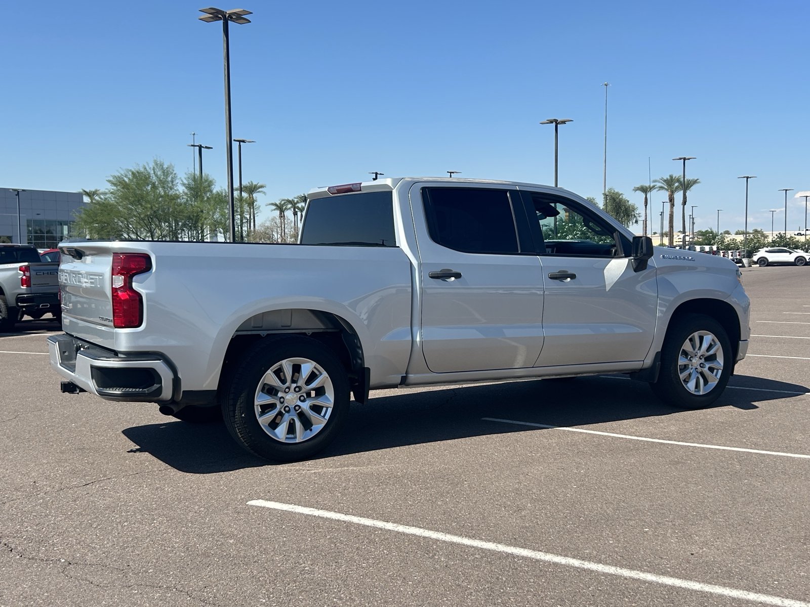 Certified 2022 Chevrolet Silverado 1500 Custom RWD image 5
