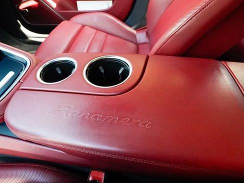 Used 2023 Porsche Panamera 4 Platinum Edition AWD/4WD image 67