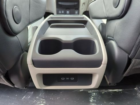 New 2026 Honda Odyssey Elite image 19