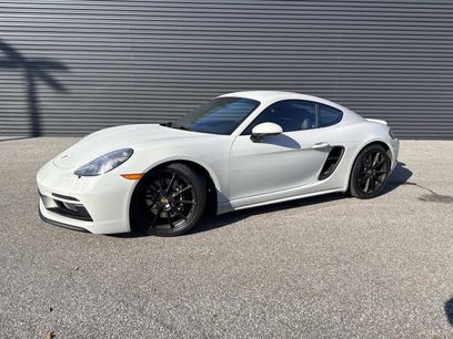 Certified 2025 Porsche 718 Cayman GT4