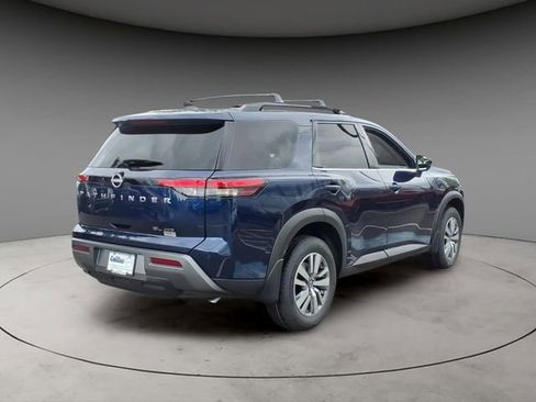 New 2026 Nissan Pathfinder SL AWD/4WD image 9