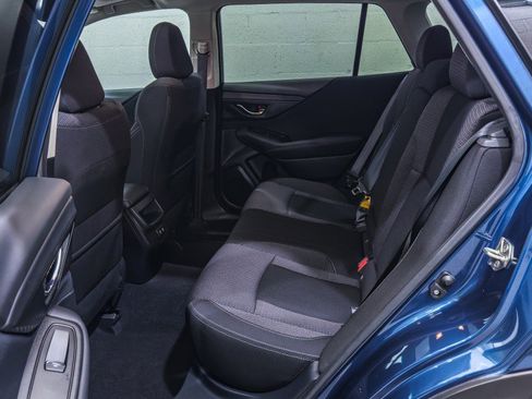 Used 2020 Subaru Outback Premium image 17