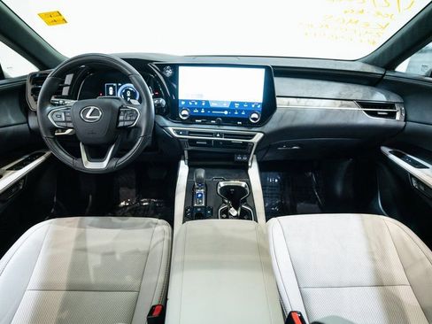 Used 2024 Lexus RX 350h image 15
