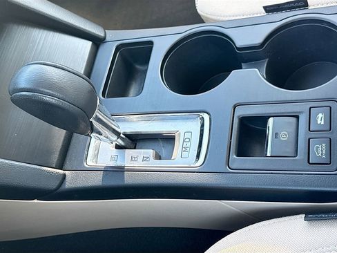 Used 2018 Subaru Outback 2.5i Premium image 22