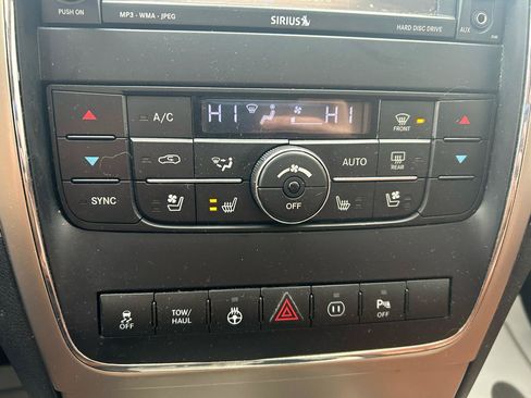 Used 2011 Jeep Grand Cherokee Overland Summit AWD/4WD image 25