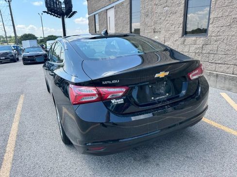 Used 2019 Chevrolet Malibu LT FWD image 9