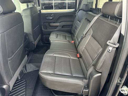 Used 2019 GMC Sierra 3500 Denali image 24