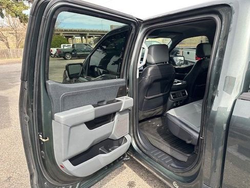 Used 2021 Ford F150 Lariat w/ Equipment Group 502A High image 8