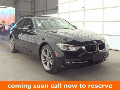 Used 2018 BMW 330i xDrive Sedan image 1