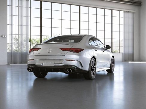 Certified 2022 Mercedes-Benz CLA 35 AMG 4MATIC image 24