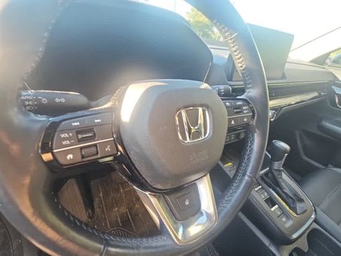 Used 2024 Honda CR-V EX-L image 7