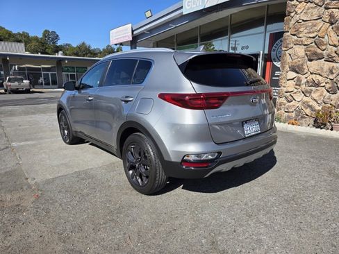 Used 2020 Kia Sportage S image 7