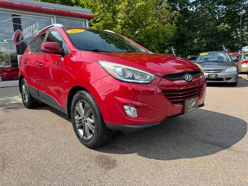Used 2014 Hyundai Tucson SE FWD image 2