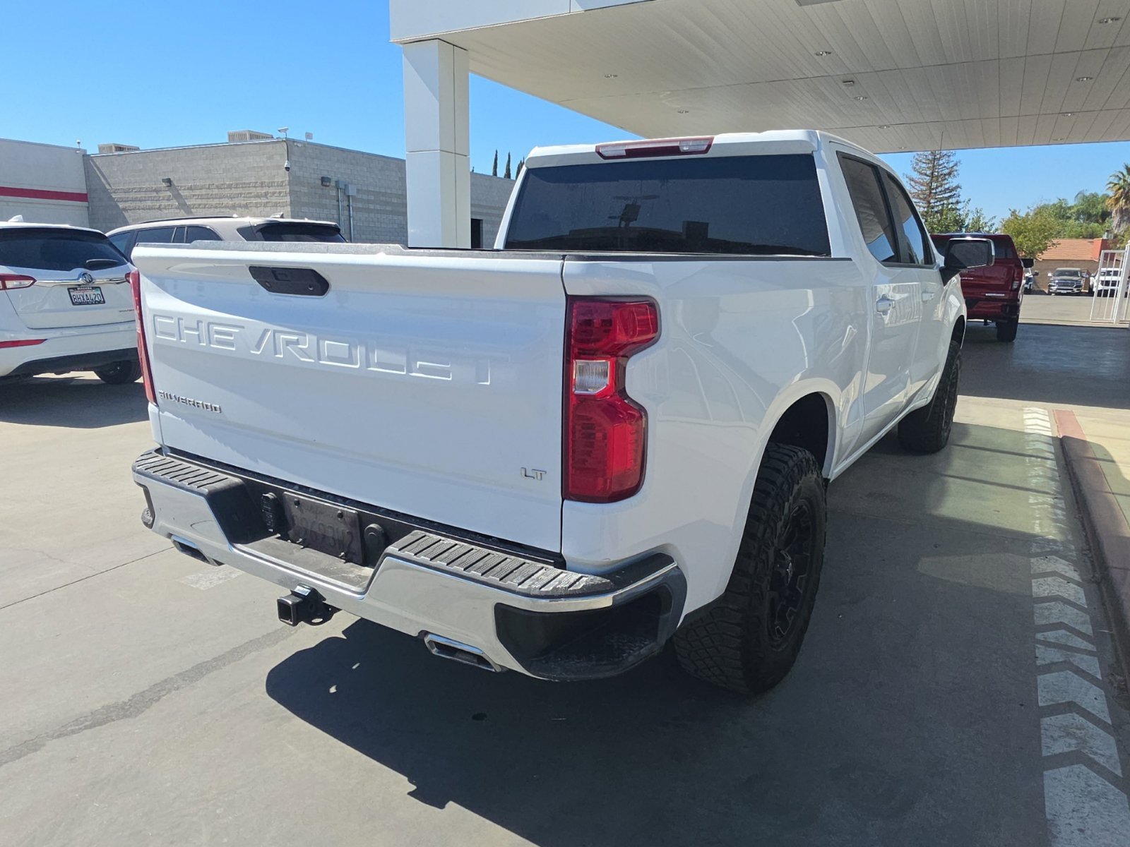 Used 2019 Chevrolet Silverado 1500 LT w/ All-Star Edition AWD/4WD image 4