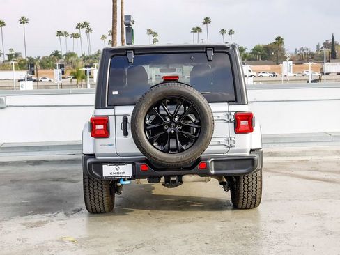 Used 2023 Jeep Wrangler Sahara 4xe image 8
