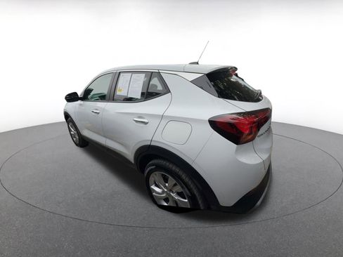 Used 2025 Buick Encore GX Preferred image 17