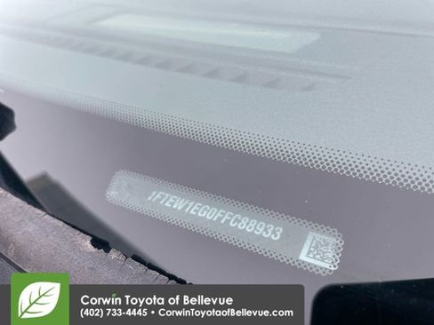 Used 2015 Ford F150 Platinum w/ Equipment Group 701A Luxury image 28