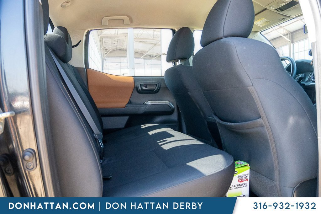 Used 2019 Toyota Tacoma SR5 RWD image 21