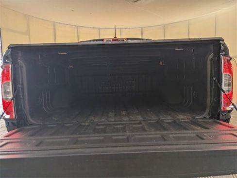 Used 2022 GMC Canyon Elevation image 12