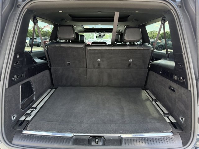 Used 2024 Jeep Grand Wagoneer L 4WD image 18