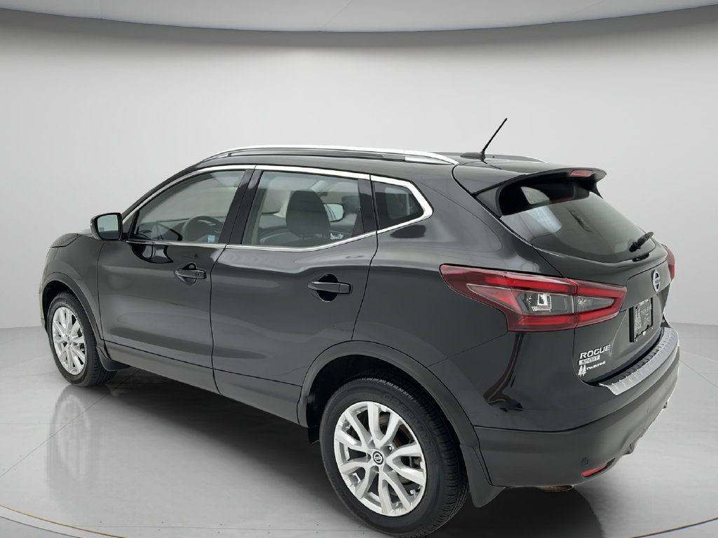 Used 2022 Nissan Rogue Sport SV AWD/4WD image 4